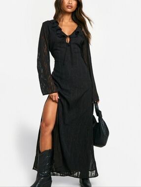 Boohoo Black Long Sleeve Midi Dress